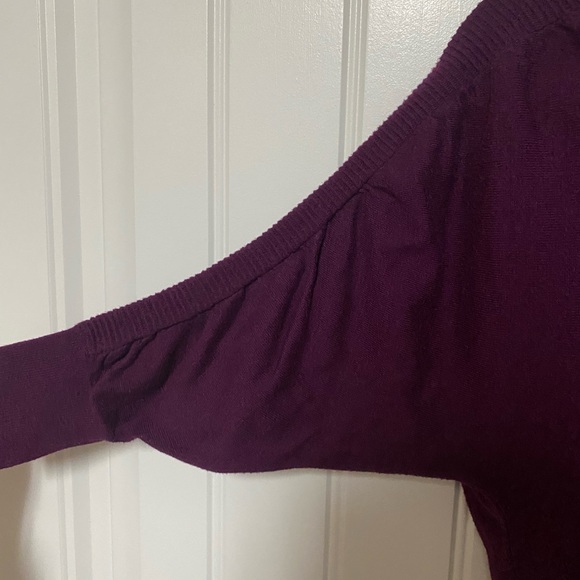 LOFT Purple Top - Picture 5 of 6